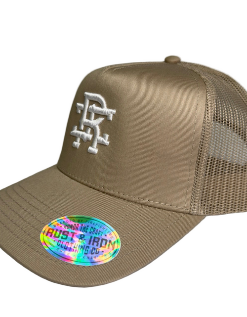 Load image into Gallery viewer, outer wear and tees
